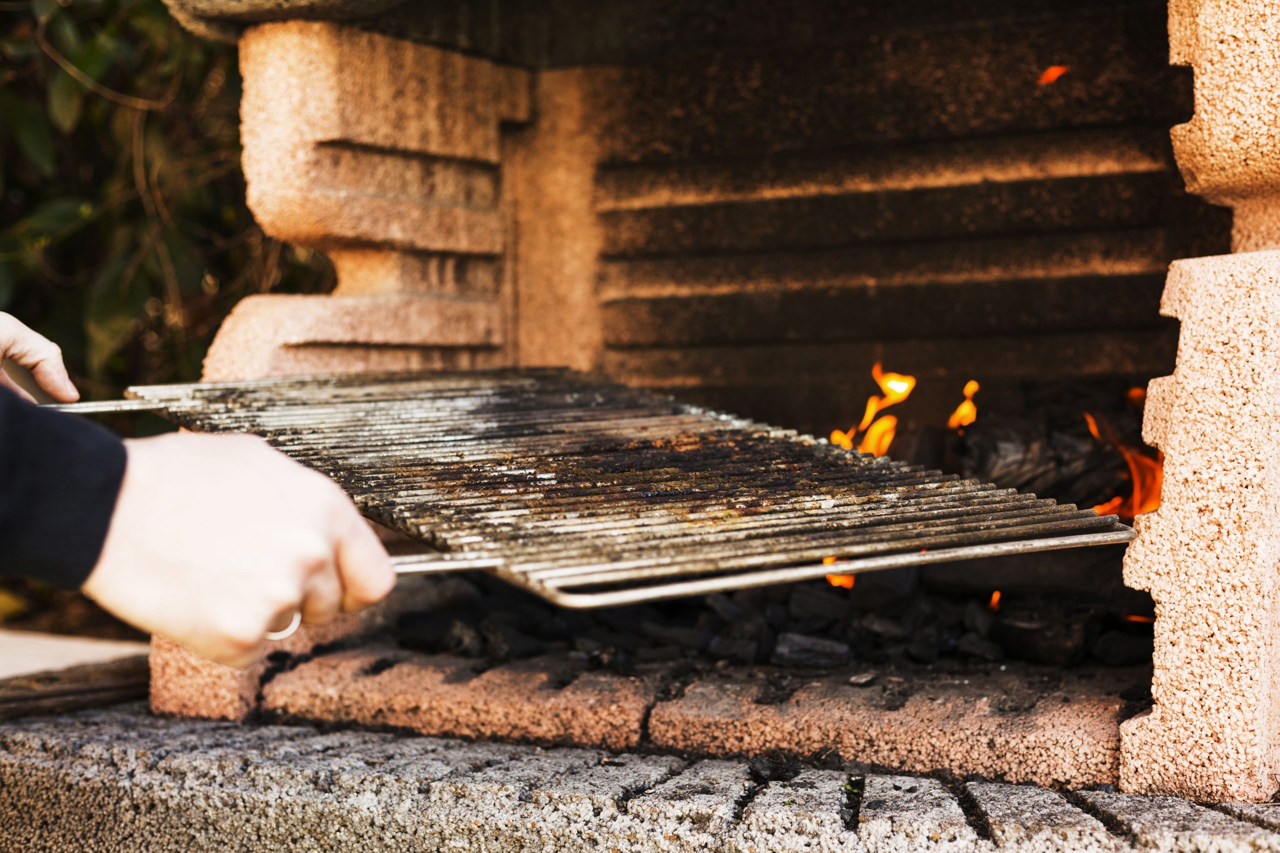 Guida all'acquisto del barbecue prefabbricato ideale per le tue grigliate